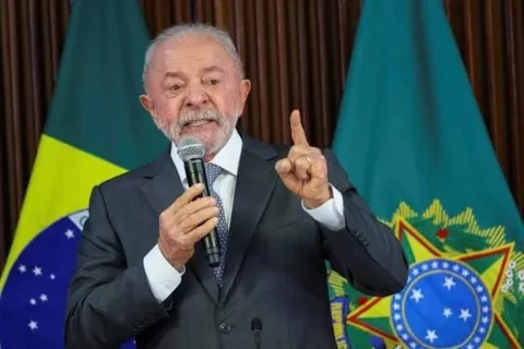 Ông Trump áp thuế, lãnh đạo quốc gia BRICS tuyên bố 